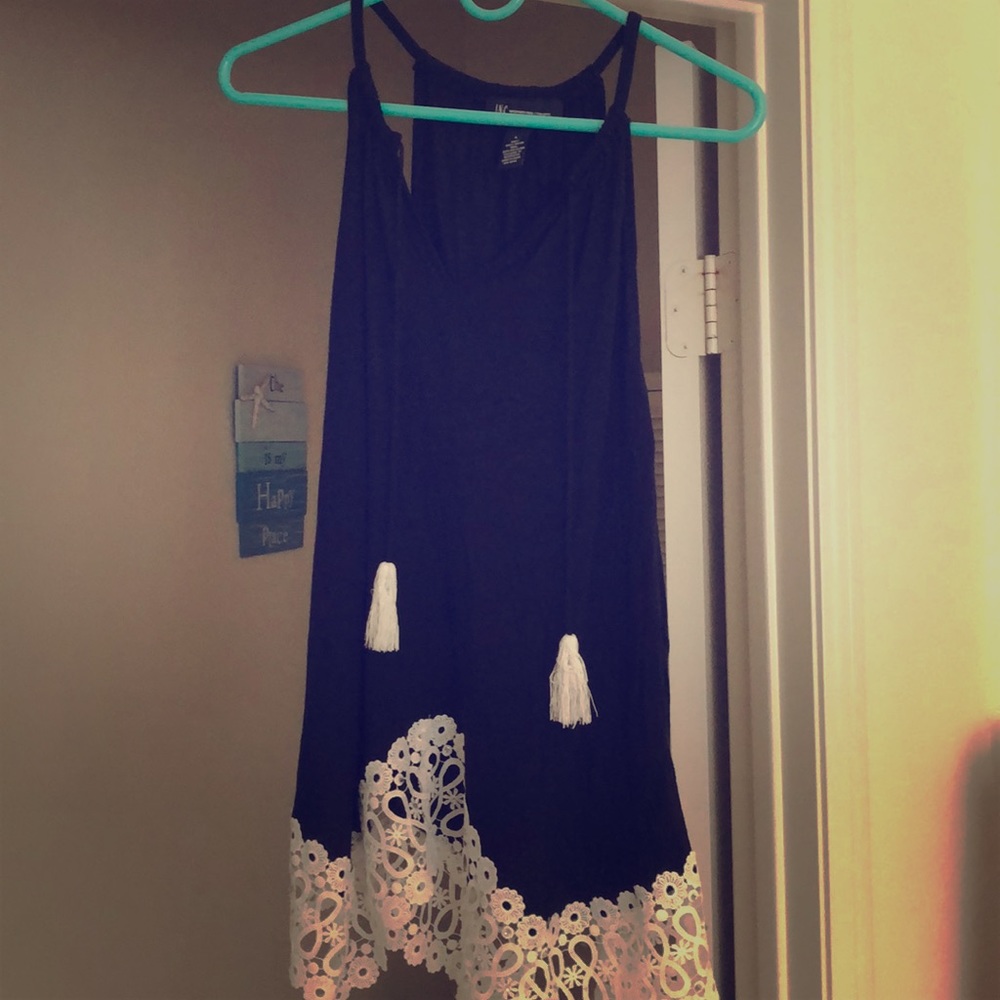 Beautiful INC halter summer top